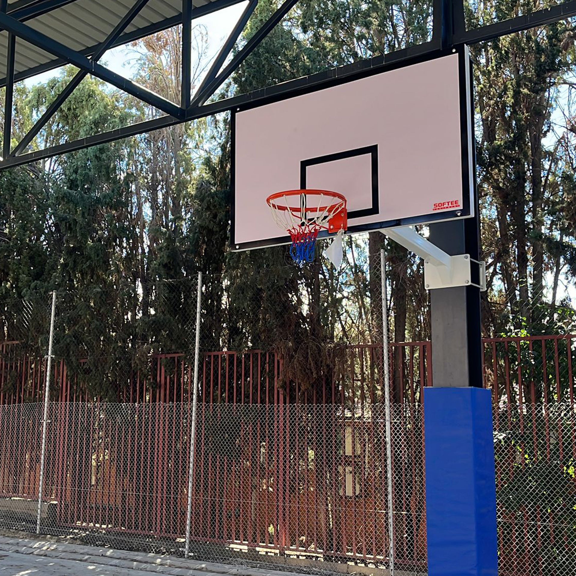 BASKETBALL HOOP FIXED TO BEAM OVERHANG 1.65 M