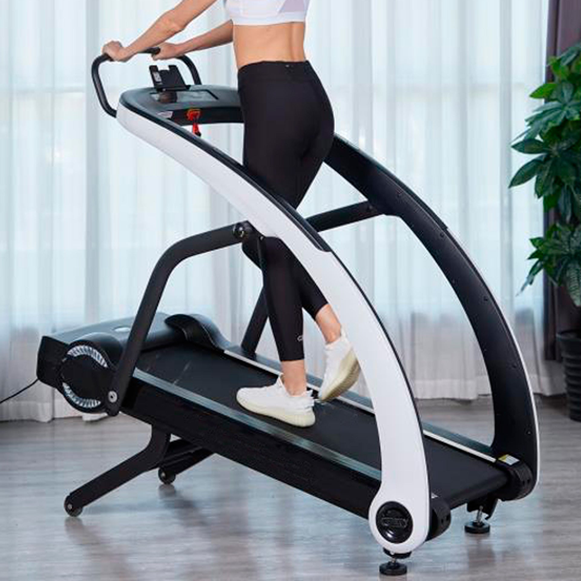 TAPIS ROULANT MOTORISÉ TM 1500