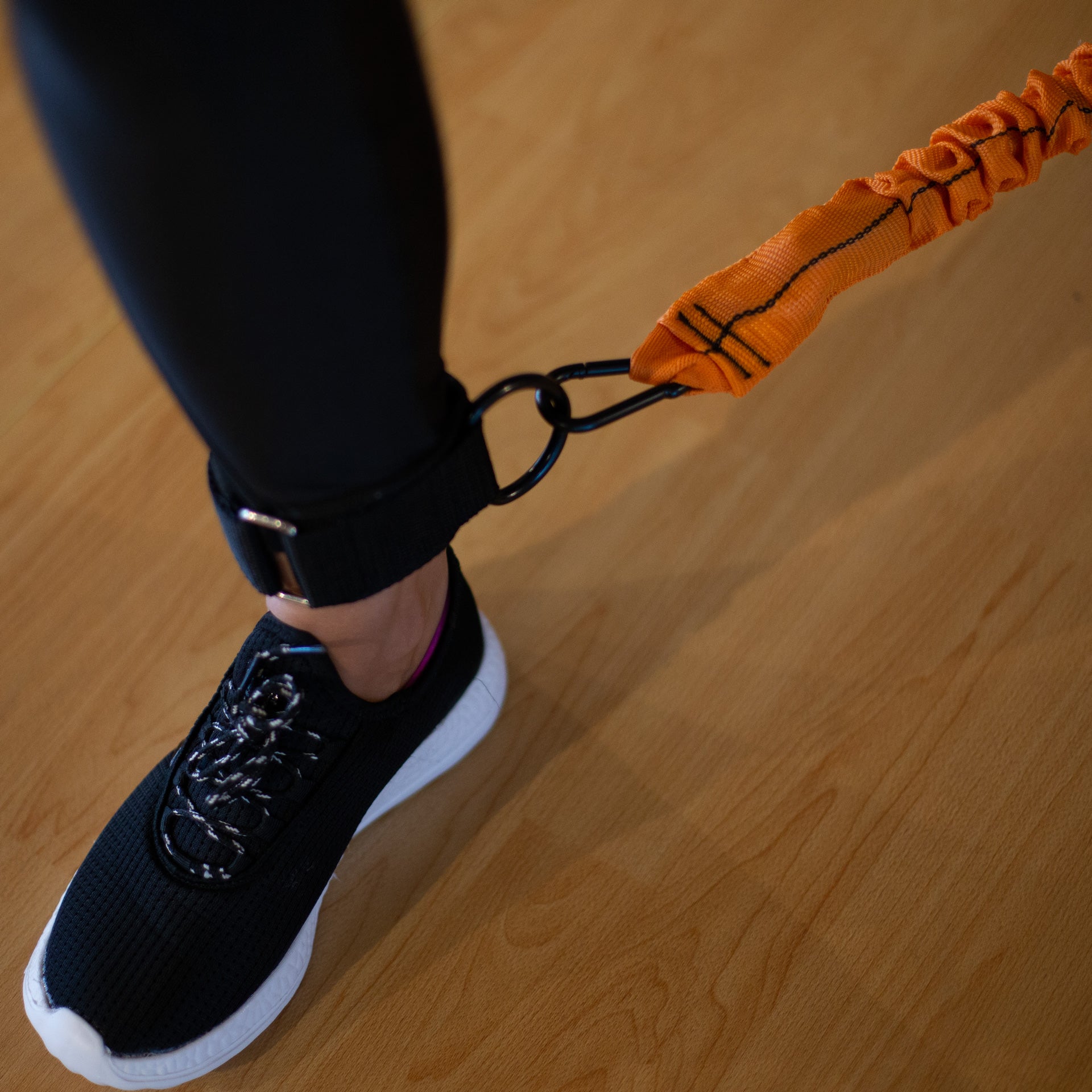 SOFTEE LATERAL RESISTANCE TRAINER