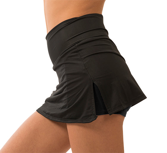 SOFTEE CLUB SKIRT NEW WITH POCKET