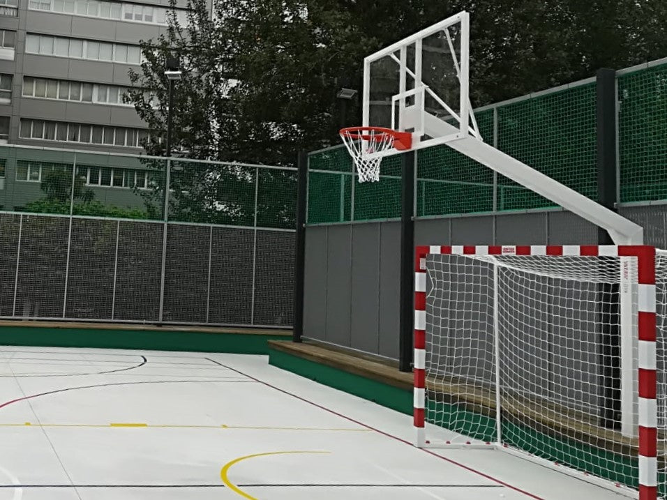 MONOTUBE BASKETBALL HOOPS NEW TUBE 140x140 MM FIXED WITH ANCHOR BASE OVERHANG 2.25 MTS