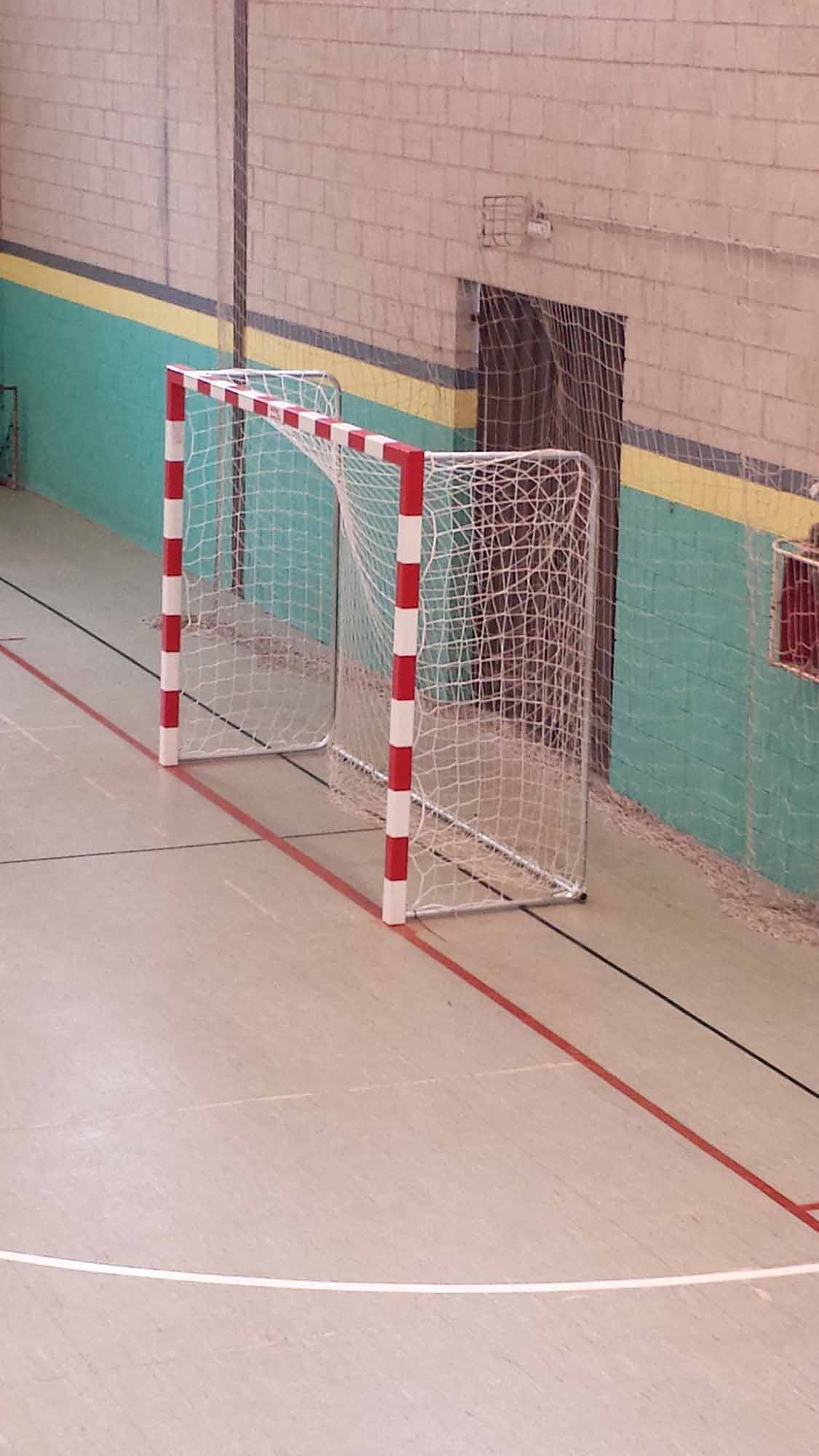 ALUMINUM HANDBALL-FUTSAL GOALS 80X80 MOVABLE WITH ROUND TUBE BASE