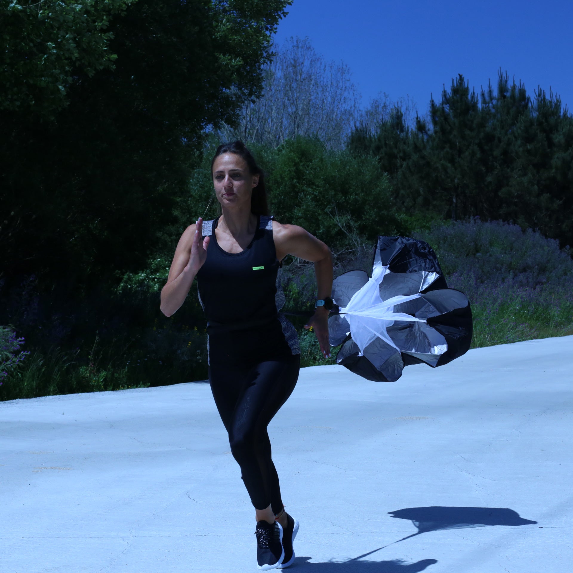 TRAINING PARACHUTE